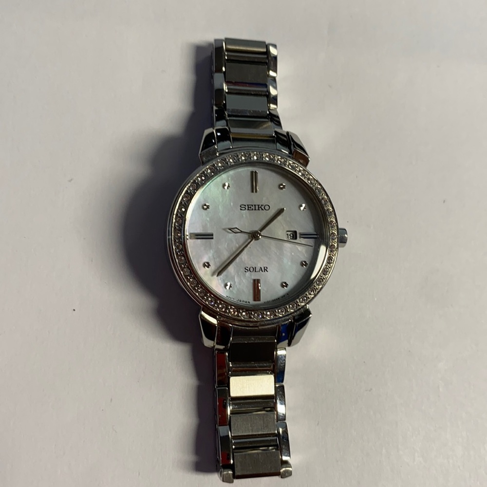 Seiko solar Mother of pearl ladies watch